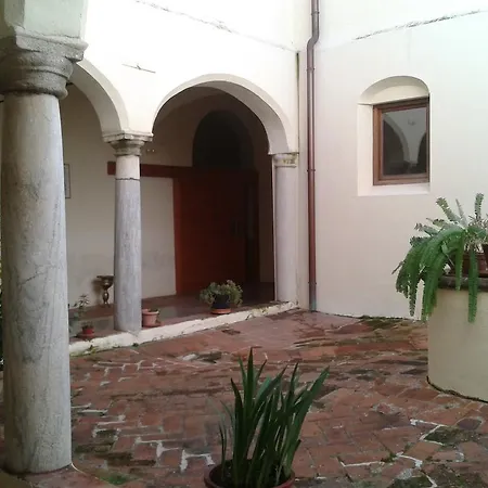 Vandrarhem Convento De San Francisco *