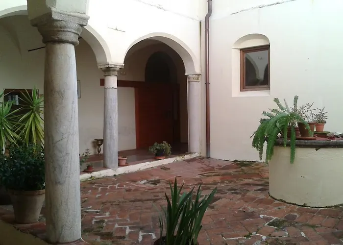 Hostel Convento De San Francisco *